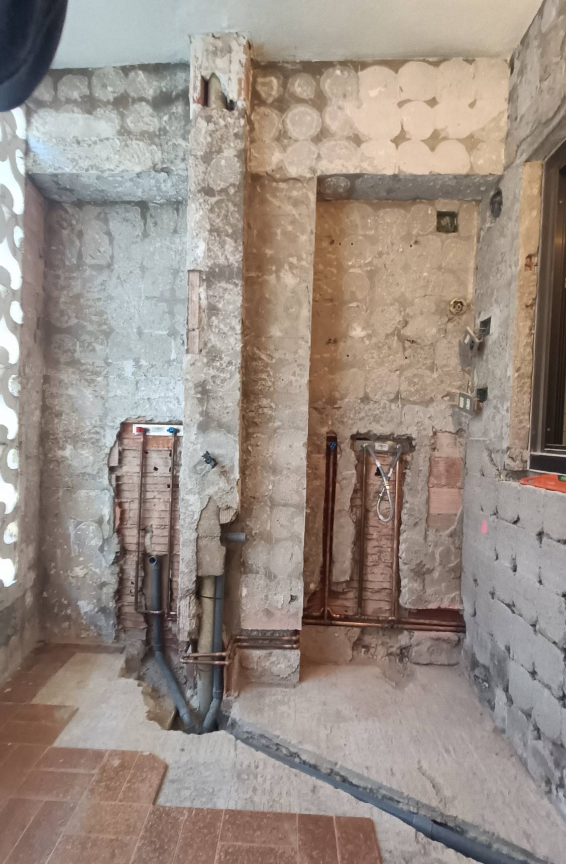 Renovación de tuberías — Fontanería en Castellón y provincia por Refor-Mat — foto 1 de 2